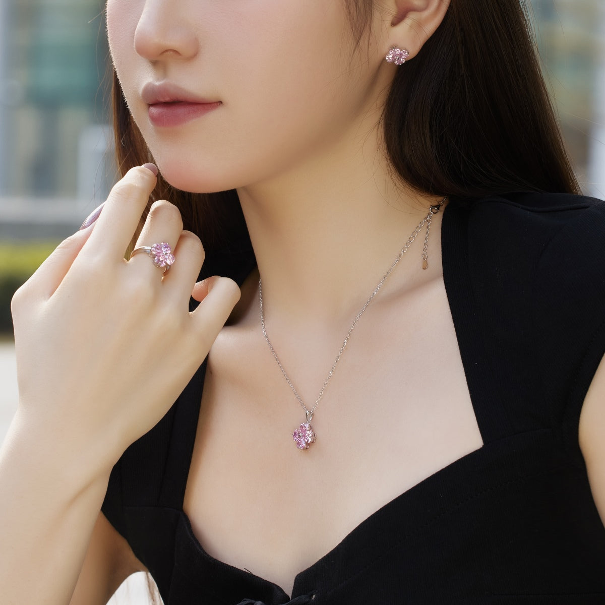 [ECHO ]Heart-Shaped Four-Leaf Clover Bead Necklace