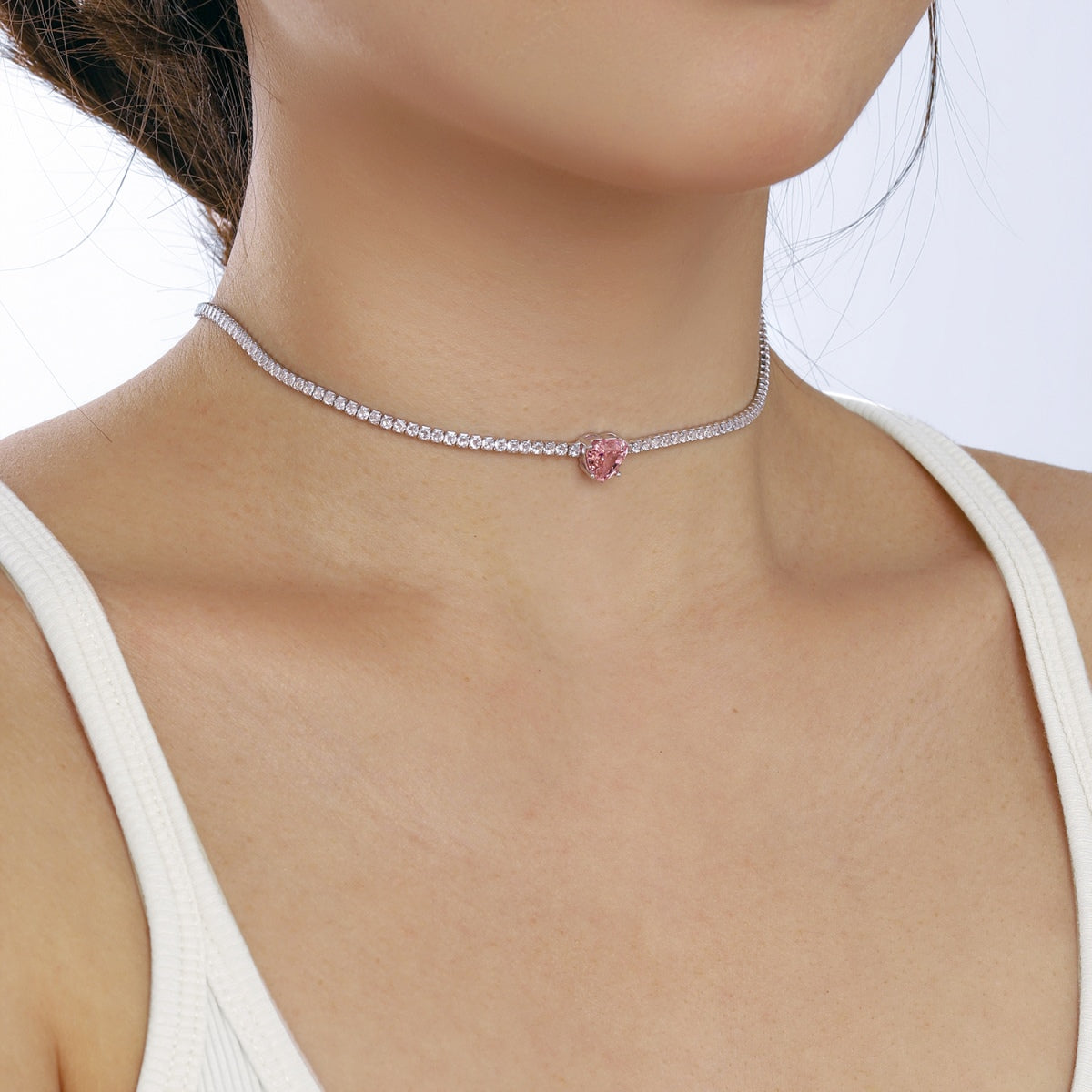 [ECHO ]2.0 Carat Sparkling Tennis Heart Cut Necklace