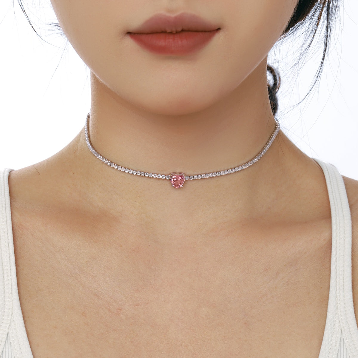 [ECHO ]2.0 Carat Sparkling Tennis Heart Cut Necklace