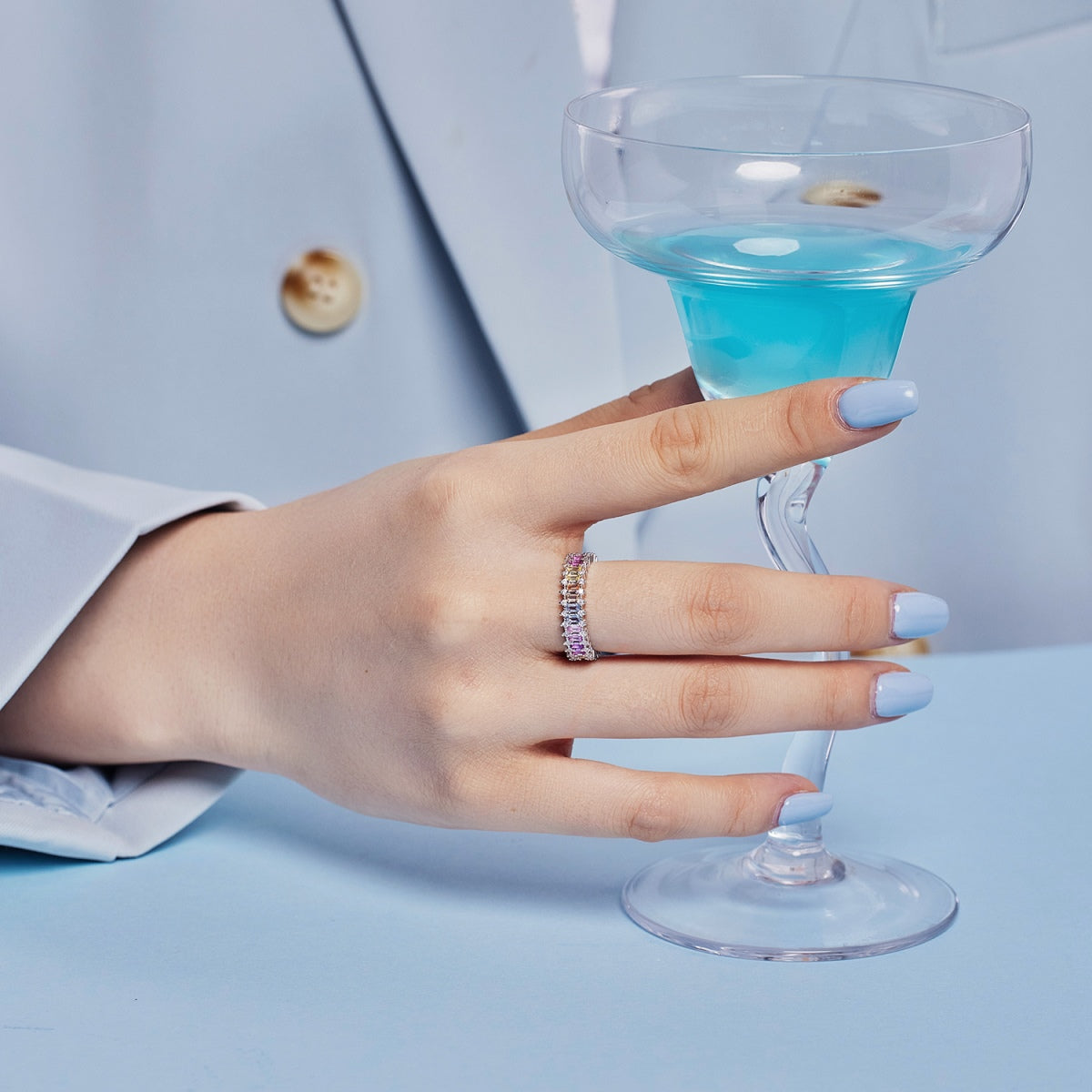 [ECHO ]Splashy Ornate Emerald Cut Cocktail Ring