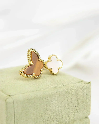 [ECHO ]LUCKY BETWEEN THE FINGER RING