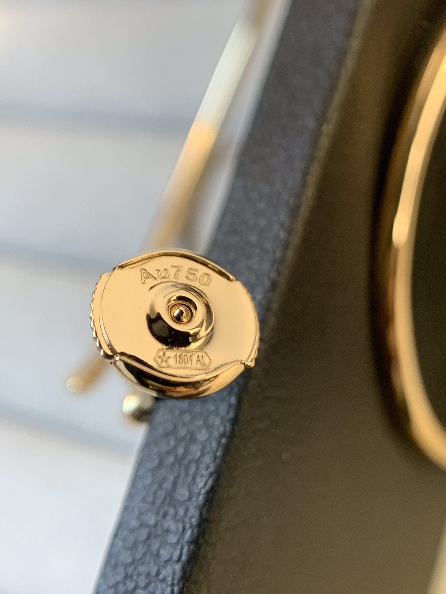 [ECHO ]JUSTE EARRINGS GOLD DIAMONDS 1.8MM