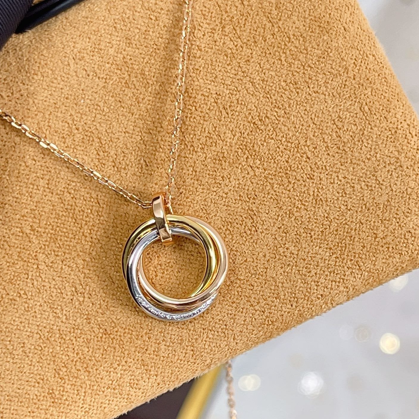[ECHO ]TRINITY NECKLACE SILVER GOLD PINK GOLD DIAMONDS