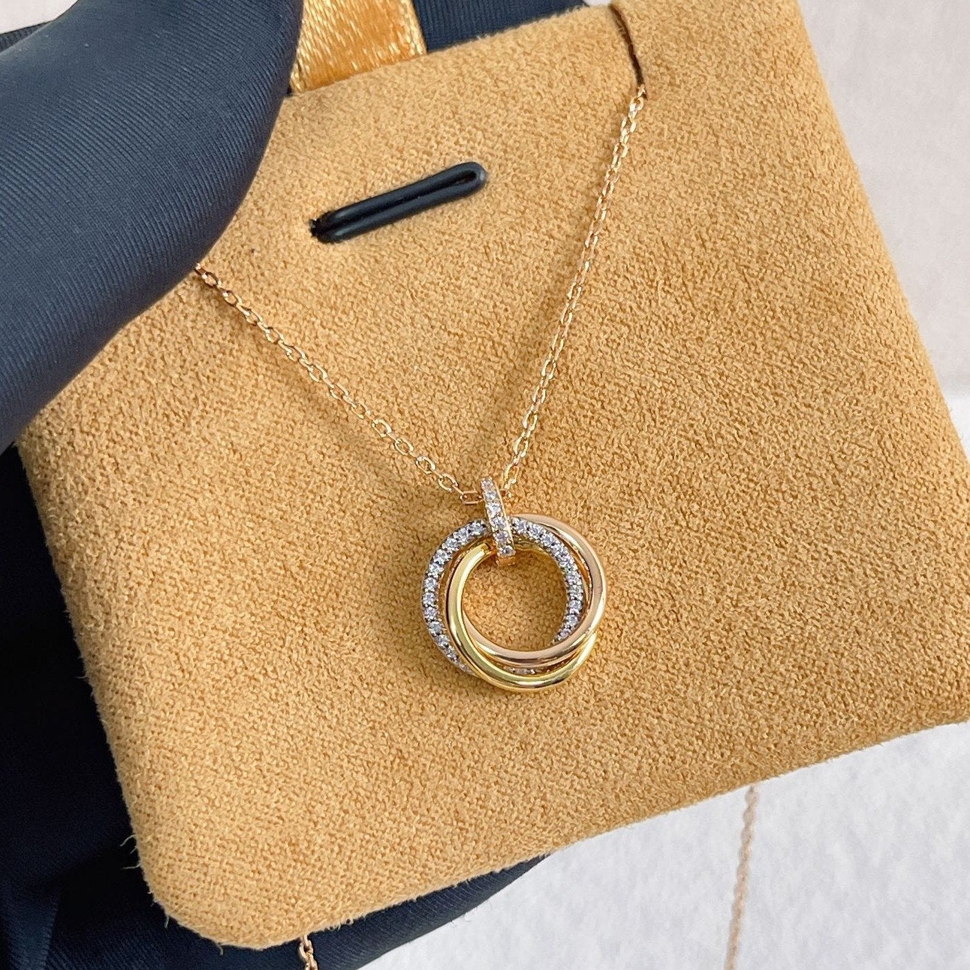 [ECHO ]TRINITY NECKLACE SILVER GOLD PINK GOLD DIAMONDS