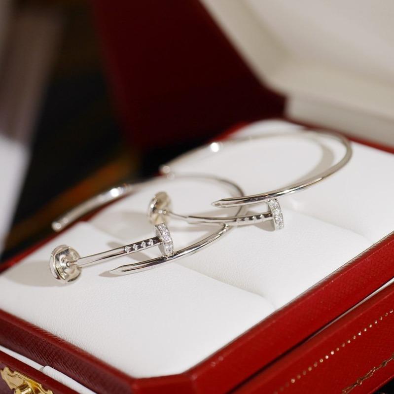 [ECHO ]JUSTE EARRINGS DIAMONDS 1.8MM
