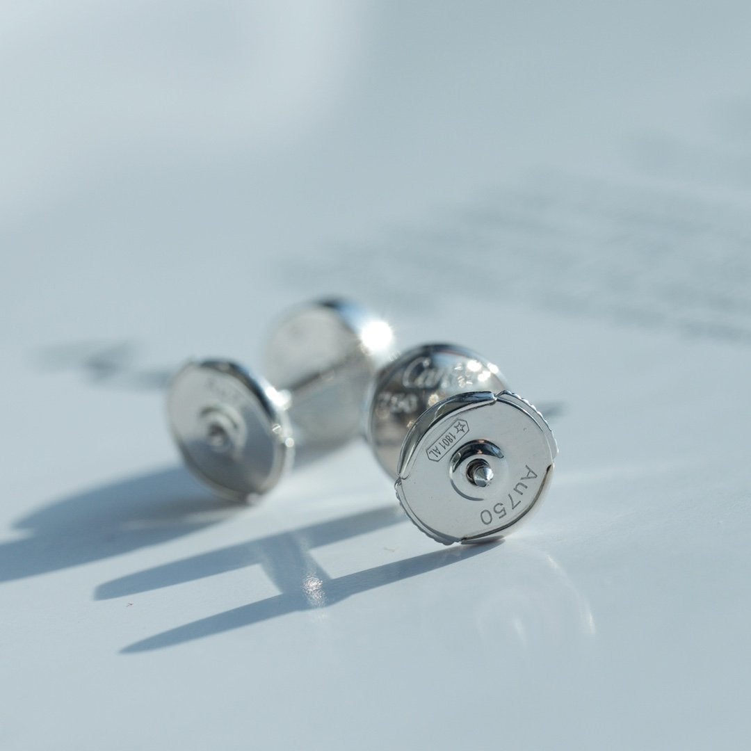 [ECHO ]LOVE EARRINGS SILVER 10MM