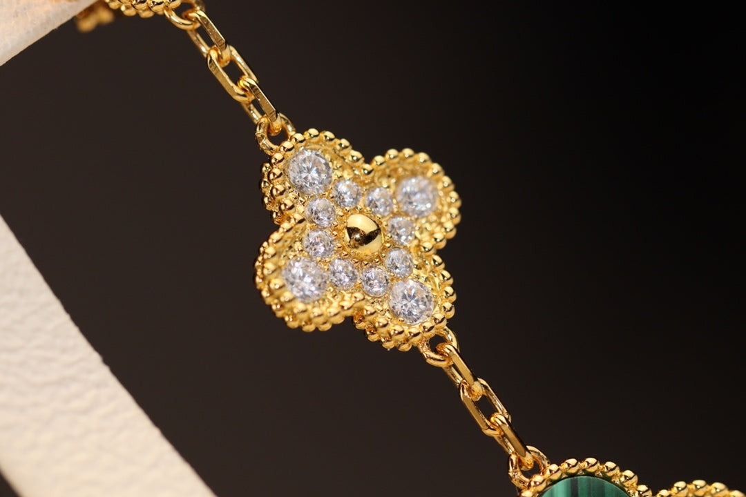 [ECHO ]CLOVER EARRINGS GOLD MALACHITE DIAMOND 3 MOTIF