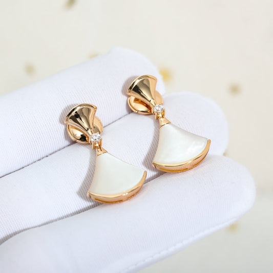 [ECHO ]DREAM MOP PINK GOLD EARRINGS