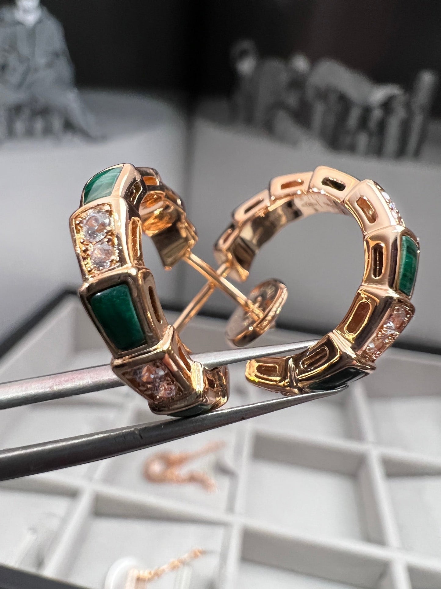 [ECHO ]SERPENTI MALACHITE PINK GOLD EARRINGS