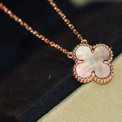 [ECHO ]CLOVER 15MM  GRAY MOTHER OF PEARL NECKLACE
