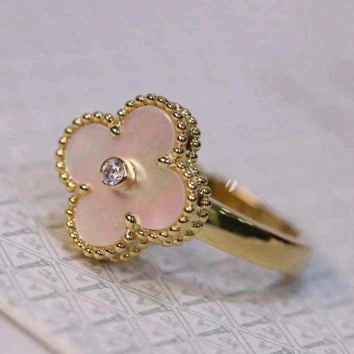 [ECHO ]CLOVER PINK MOP RING GOLD DIAMOND