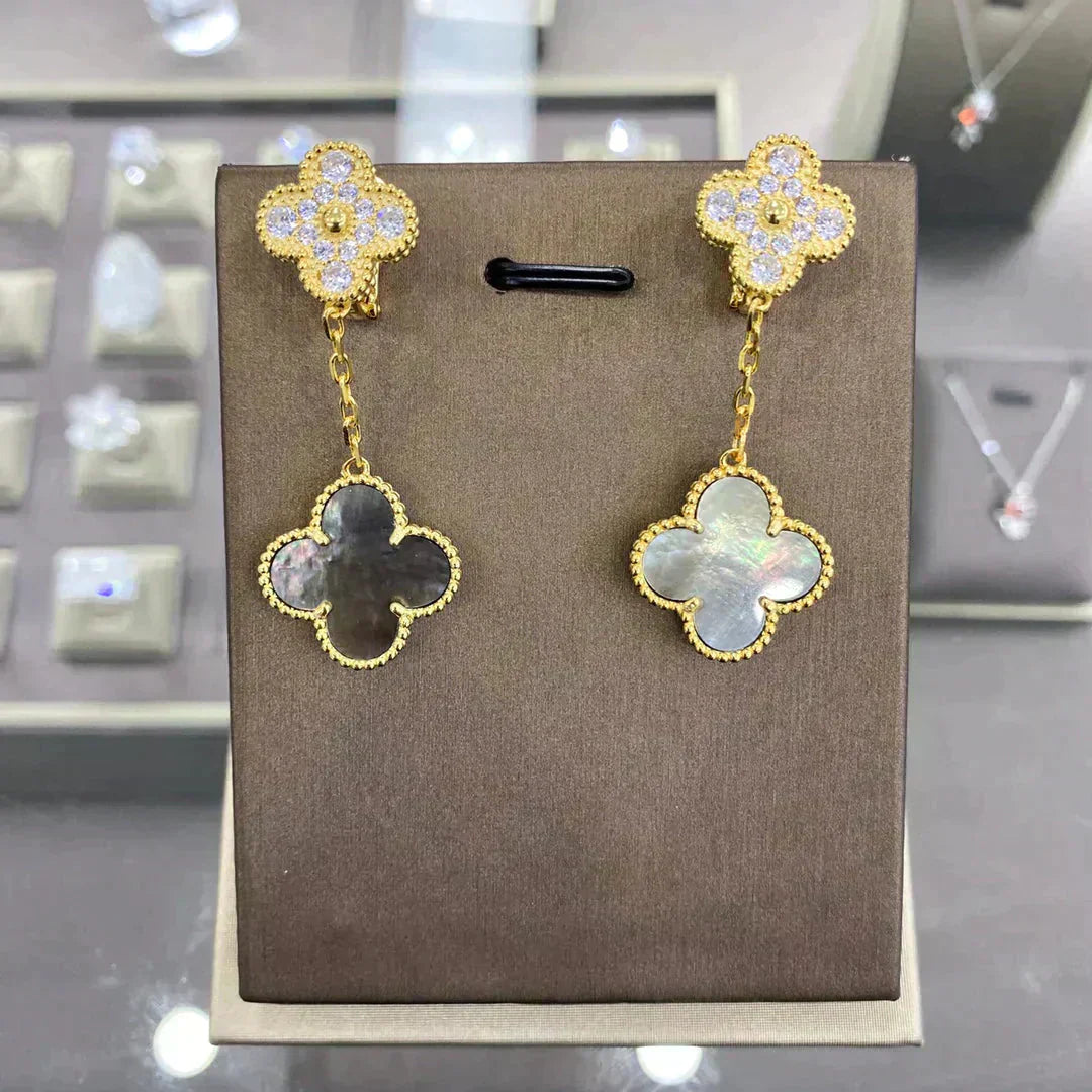 [ECHO ]CLOVER  2 MOTIFS  DIAMOND  EARRINGS (MULTIPLE CHOICESç´