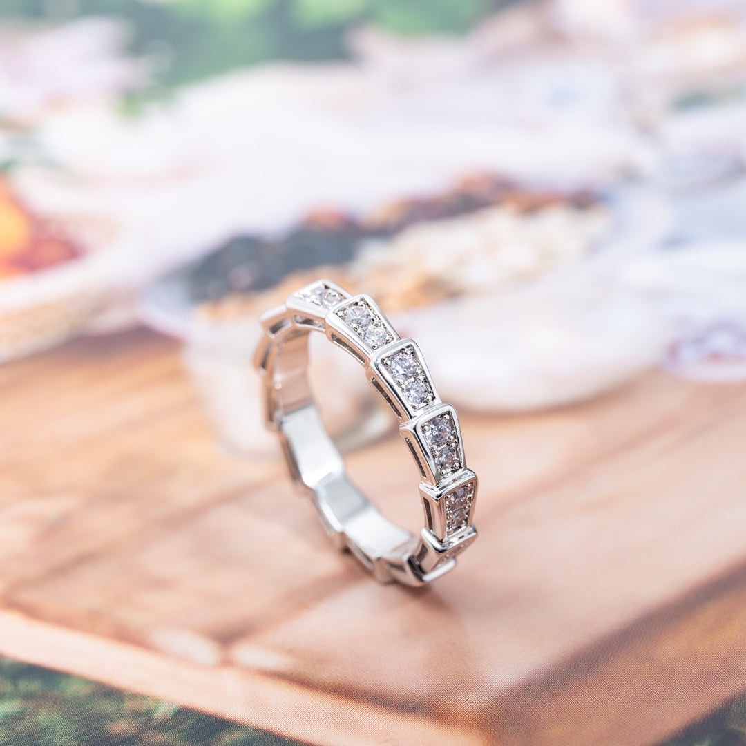 [ECHO ]SERPENTI RING SILVER DIAMOND PAVED 3MM
