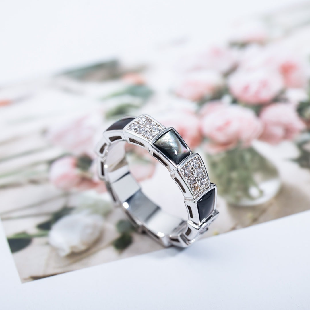 [ECHO ]SERPENTI RING SILVER DIAMOND BLACK MOP 4MM