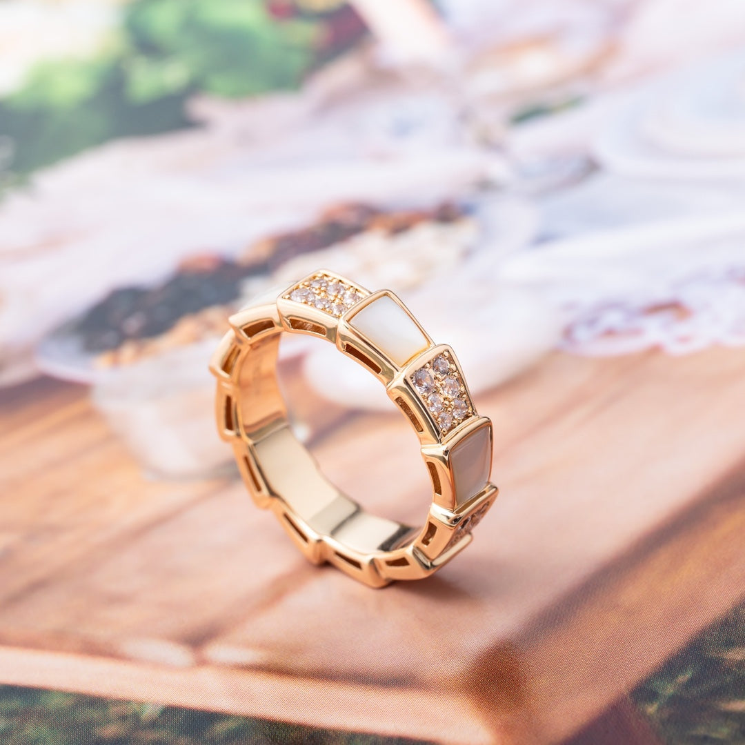 [ECHO ]SERPENTI RING PINK GOLD MOP DIAMOND PAVED 4MM