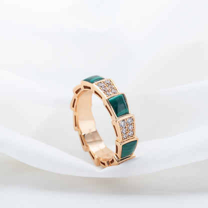 [ECHO ]SERPENTI RING PINK GOLD MALACHITE DIAMOND PAVED 4MM