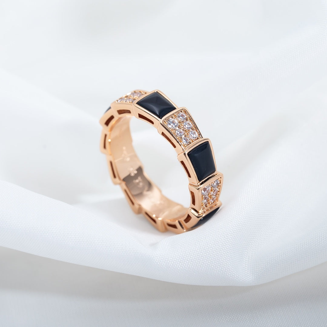 [ECHO ]SERPENTI RING PINK GOLD BLACK MOP DIAMOND PAVED 4MM