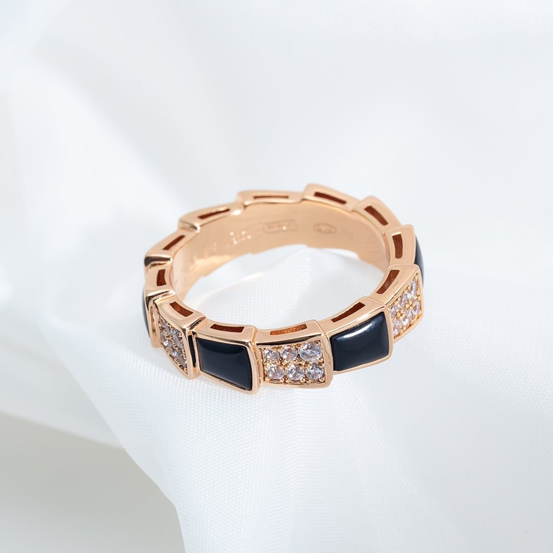 [ECHO ]SERPENTI RING PINK GOLD BLACK MOP DIAMOND PAVED 4MM