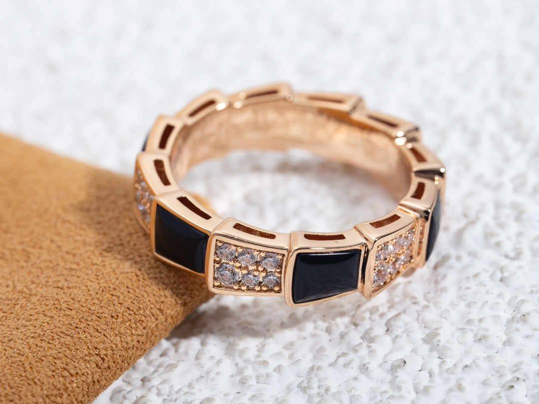[ECHO ]SERPENTI RING PINK GOLD BLACK MOP DIAMOND PAVED 4MM