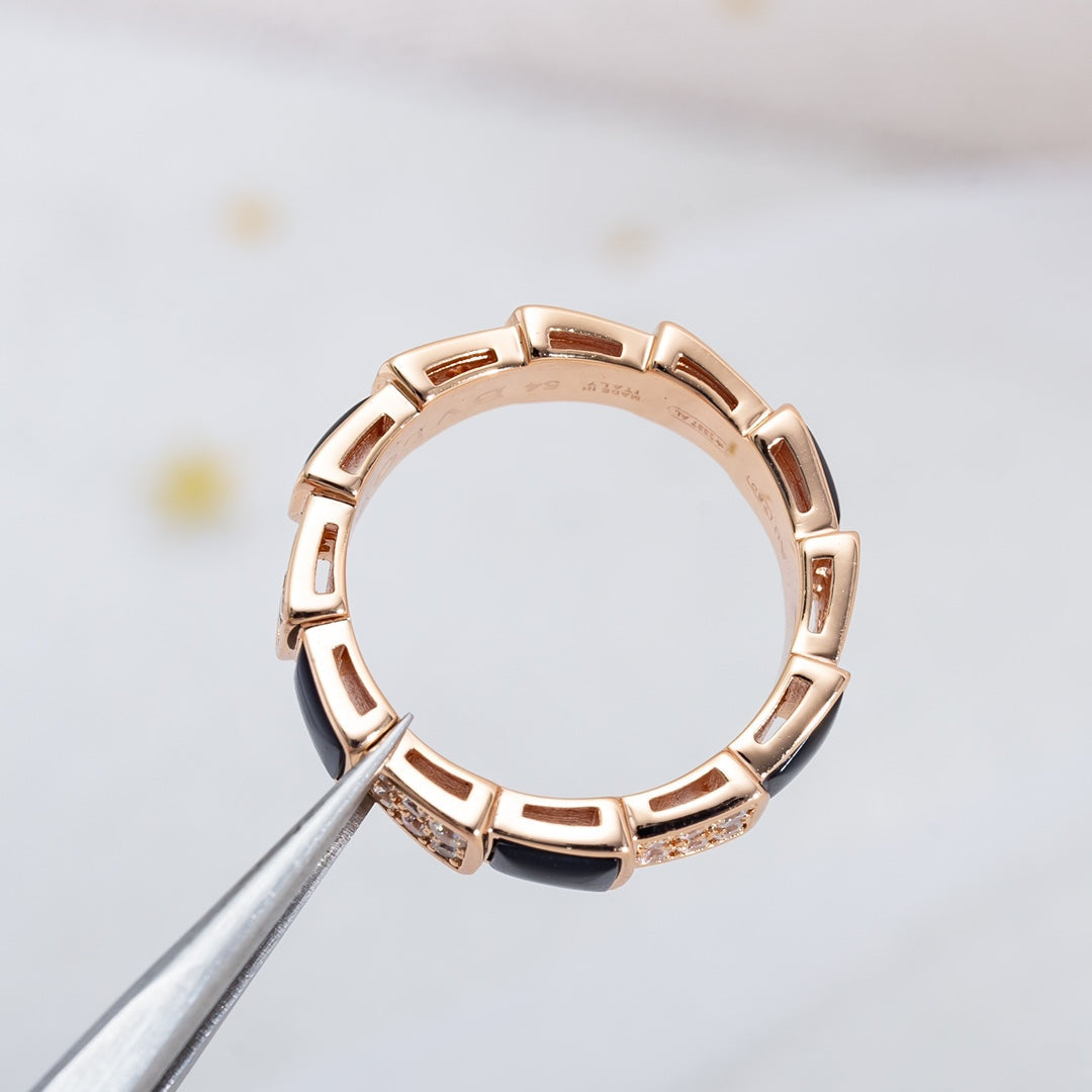 [ECHO ]SERPENTI RING PINK GOLD BLACK MOP DIAMOND PAVED 4MM