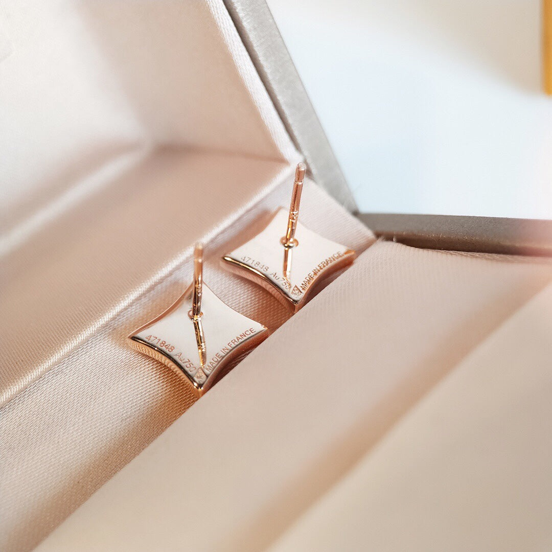 [ECHO ]STAR MOP PINK GOLD EARRINGS