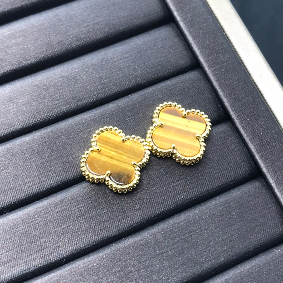 [ECHO ]CLOVER MEDIUM 1 MOTIFS TIGER EYE EARRINGS