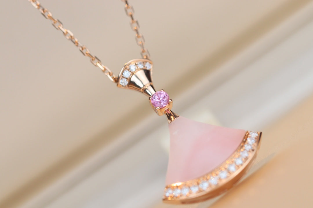 [ECHO ]DREAM NECKLACE PINK MOP DIAMOND