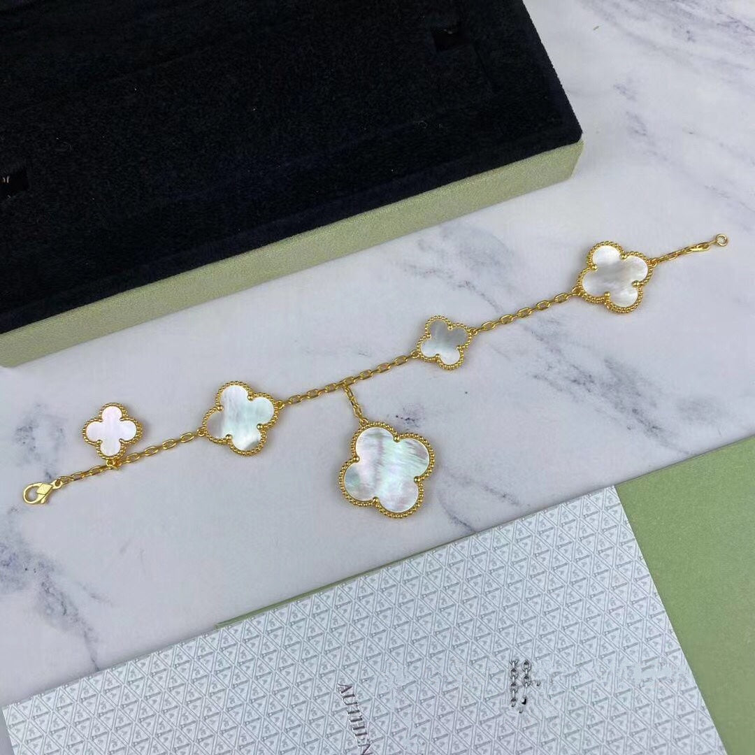 [ECHO ]MAGIC CLOVER MOP GOLD BRACELET 5 MOTIFS