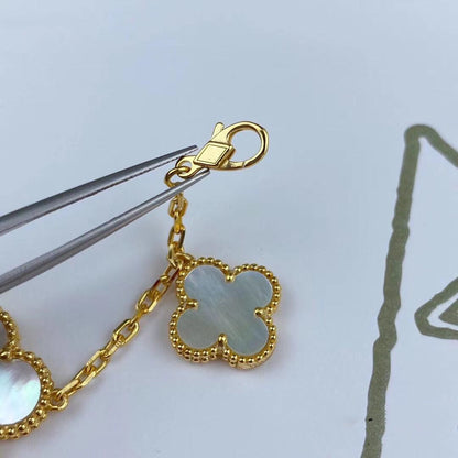 [ECHO ]MAGIC CLOVER MOP GOLD BRACELET 5 MOTIFS