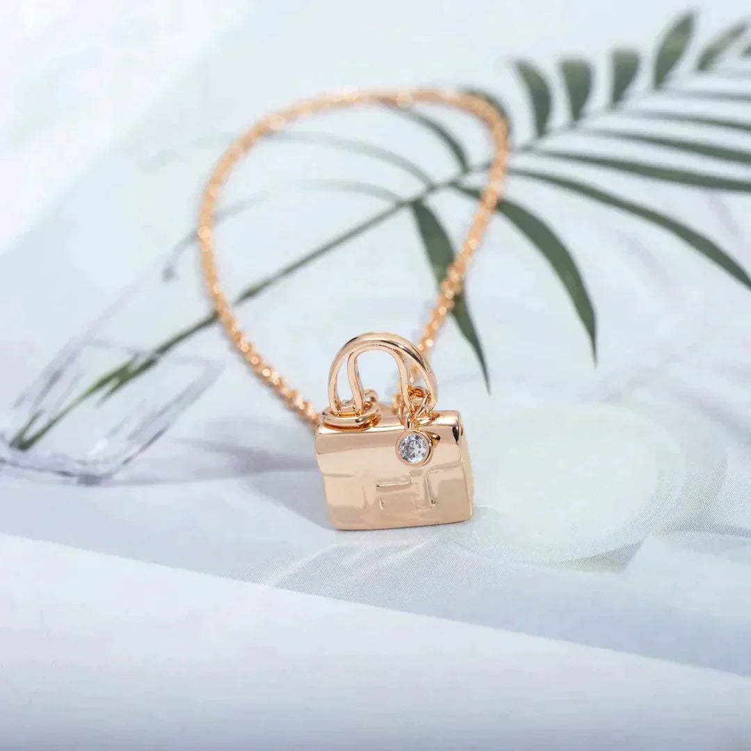 [ECHO ]AMULETTE PEDANT ROSE GOLD NECKLACE