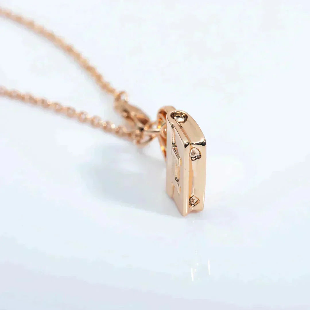 [ECHO ]AMULETTE PEDANT ROSE GOLD NECKLACE