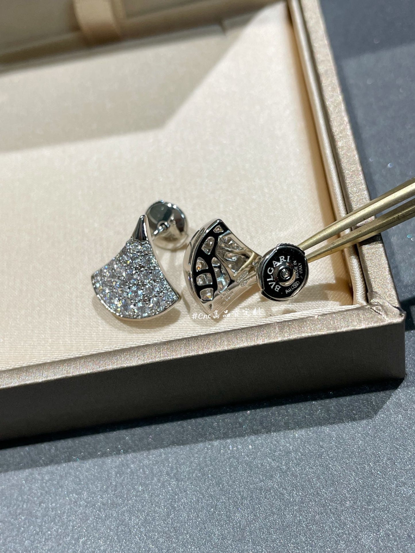 [ECHO ]DREAM STUD EARRINGS DIAMOND