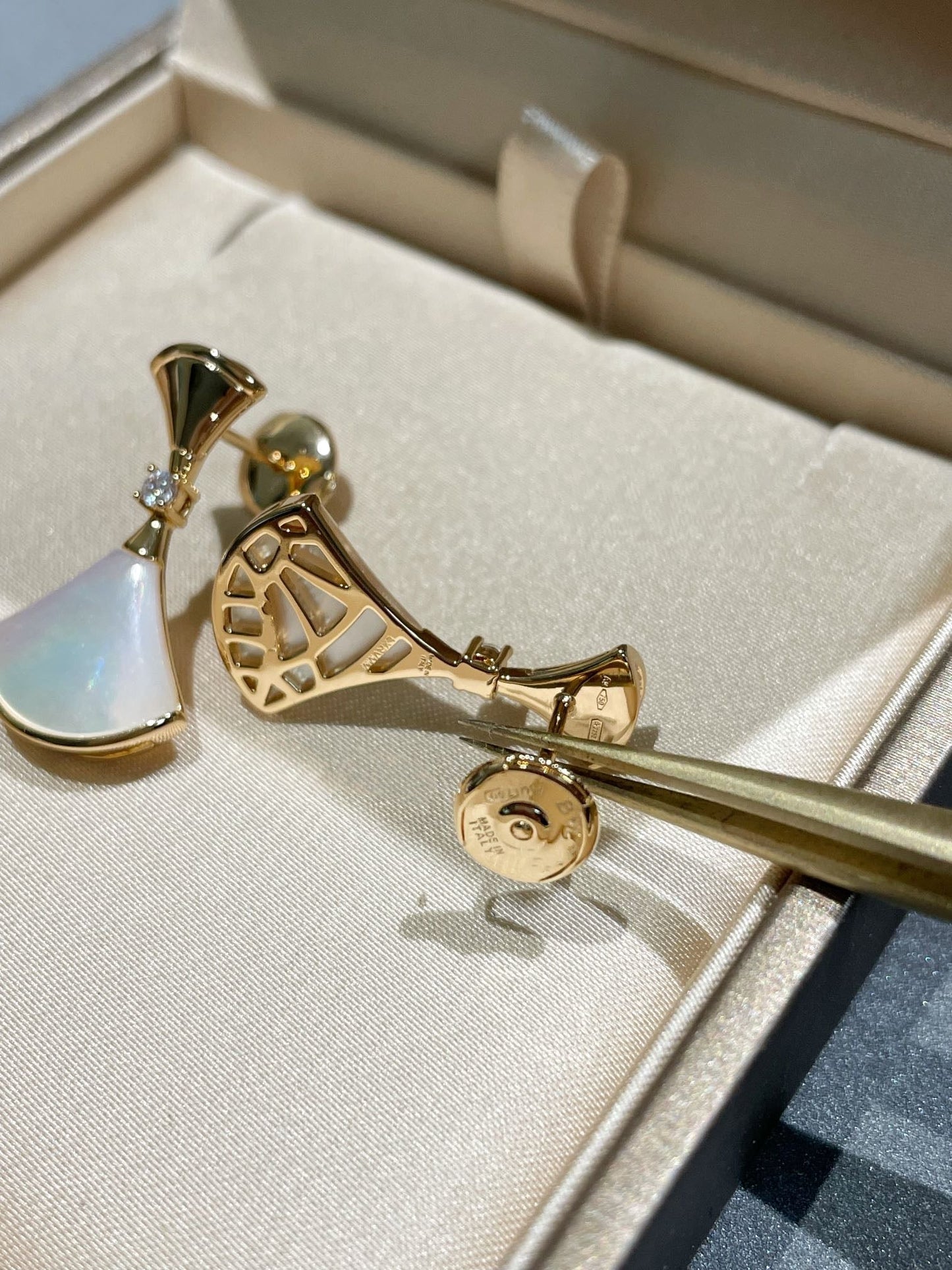 [ECHO ]DREAM MOP 1 DIAMOND EARRINGS