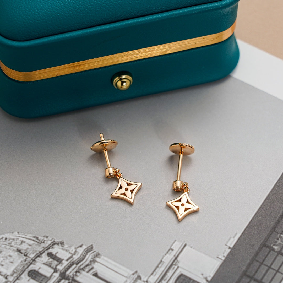 [ECHO ]STAR EARRINGS GOLD