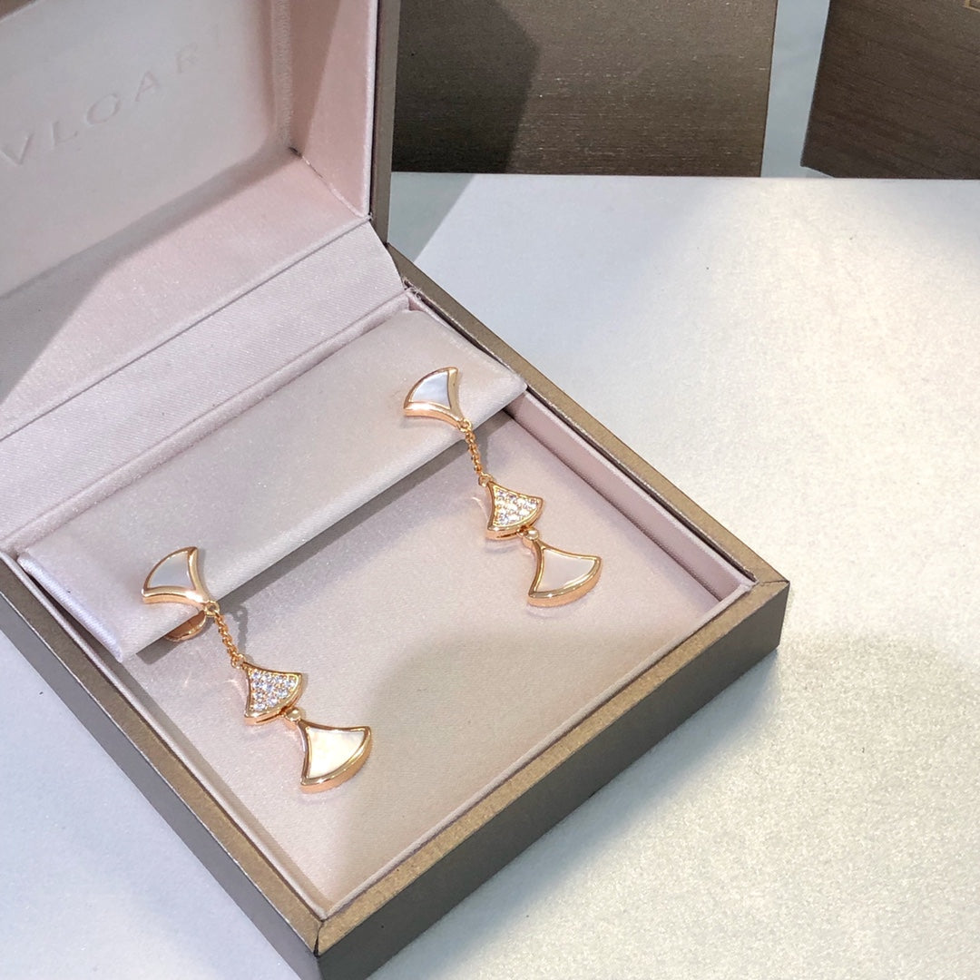 [ECHO ]DREAM EARRINGS 3 MOTIFS DIAMOND MOP PINK GOLD