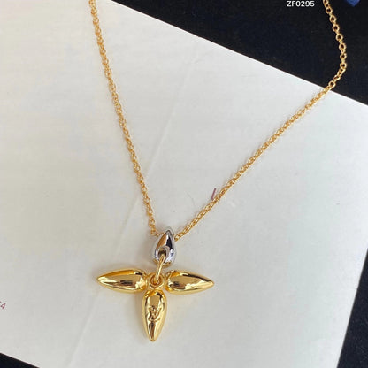 [ECHO ]LOUISETTE PEDANT GOLD NECKLACE