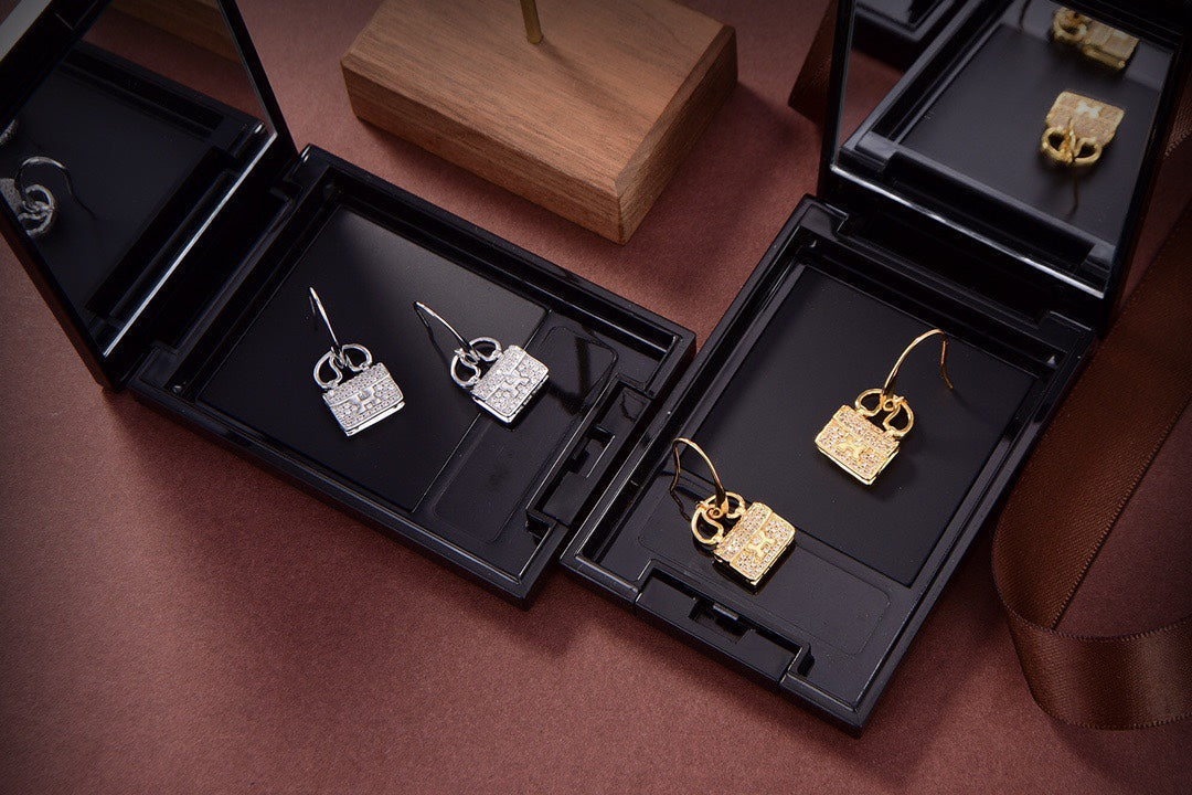[ECHO ]KELLY DIAMOND EARRINGS