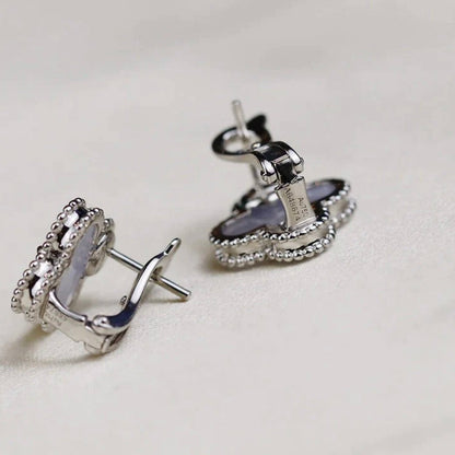 [ECHO ]CLOVER MEDIUM 1 MOTIFS  WHITE MOP EARRINGS SILVER