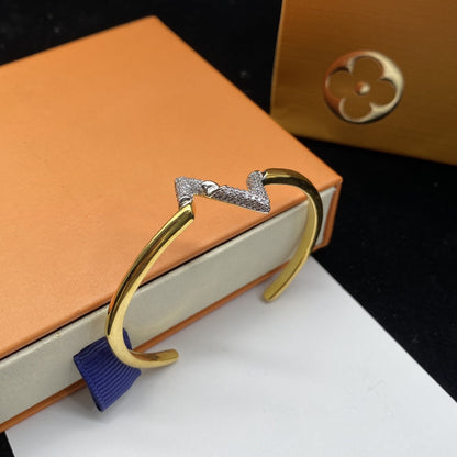 [ECHO ]VOLTE UPSITE DOWN DIAMOND GOLD OPEN BRACELET
