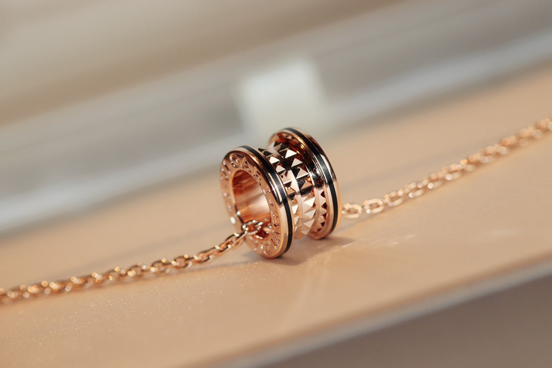 [ECHO ]ZERO 1 ROCK PEDANT PINK GOLD BLACK NECKLACE