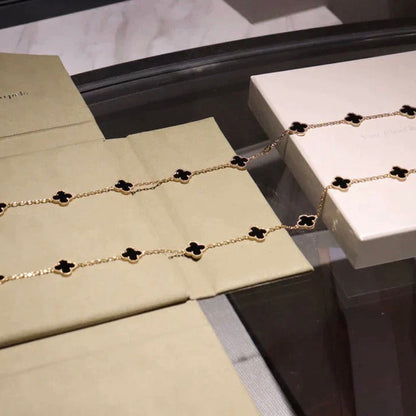 [ECHO ]CLOVER 20 MOTIFS ONYX NECKLACE