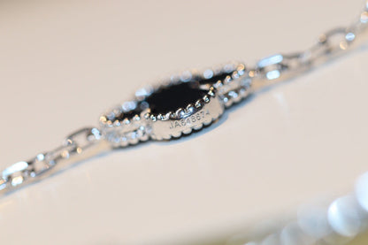 [ECHO ]CLOVER 20 MOTIFS ONYX DIAMOND SILVER