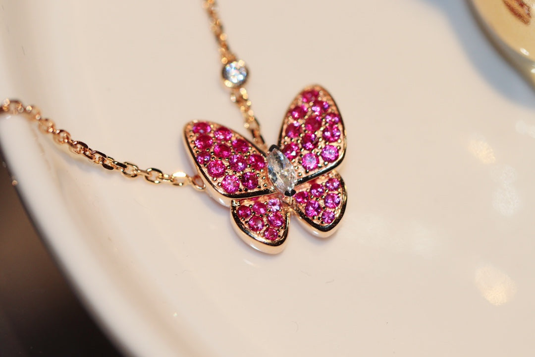 [ECHO ]BUTTERFLY RED DIAMOND ROSE GOLD NECKLACE