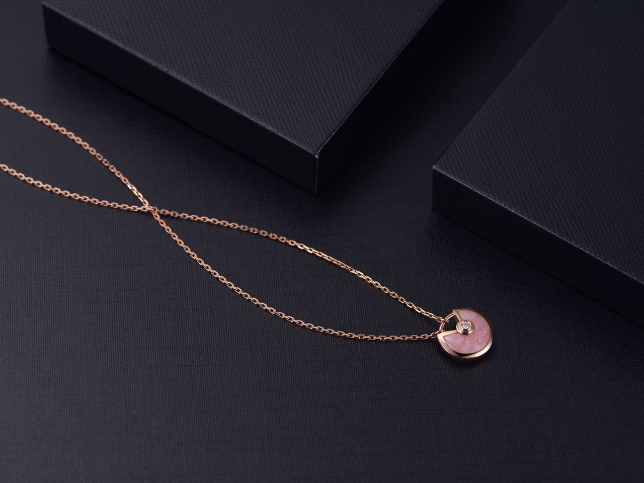 [ECHO ]AMULETTE ROSE GOLD PINK MOP NECKLACE