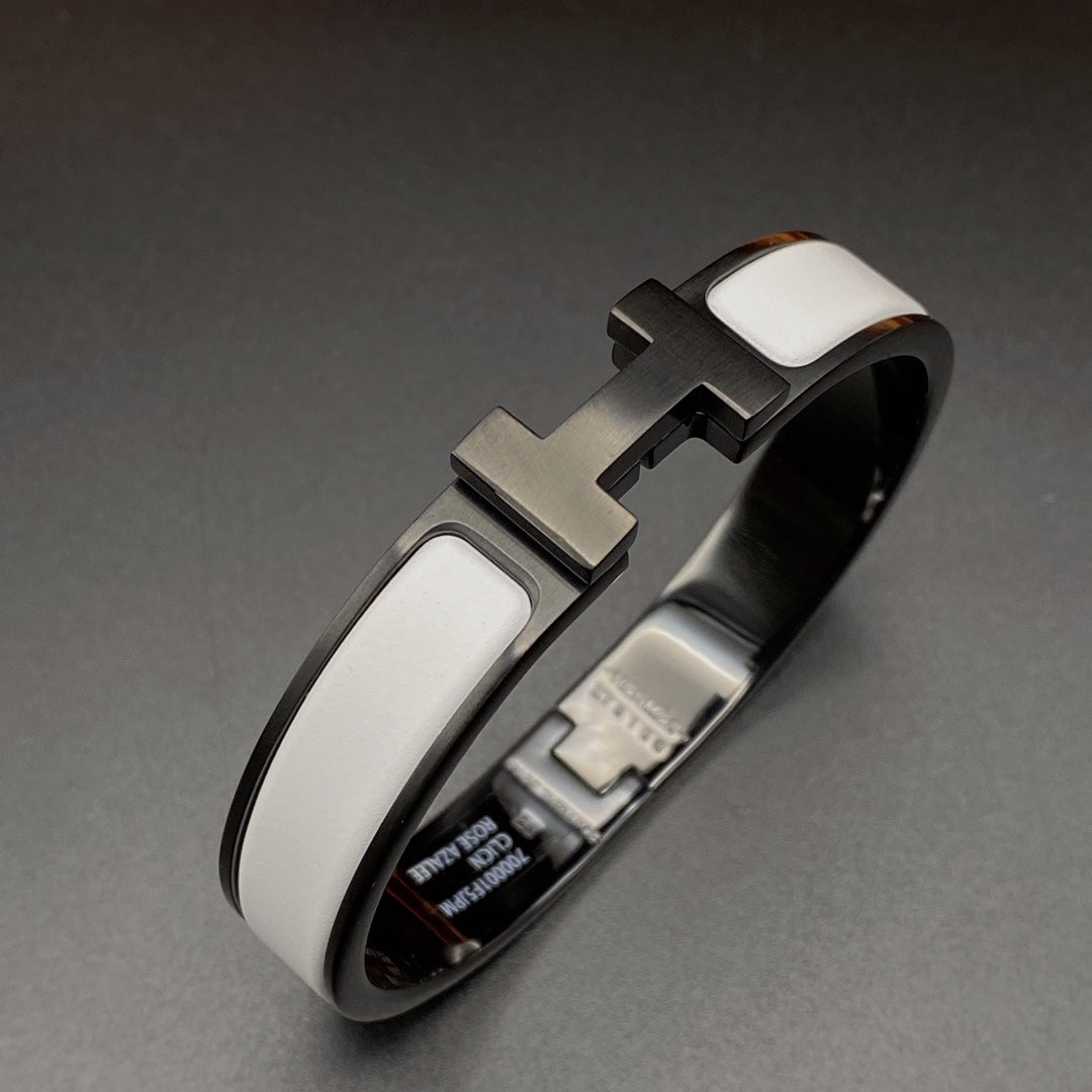 [ECHO ]H BRACELET 12MM BLACK WHITE CERAMIC