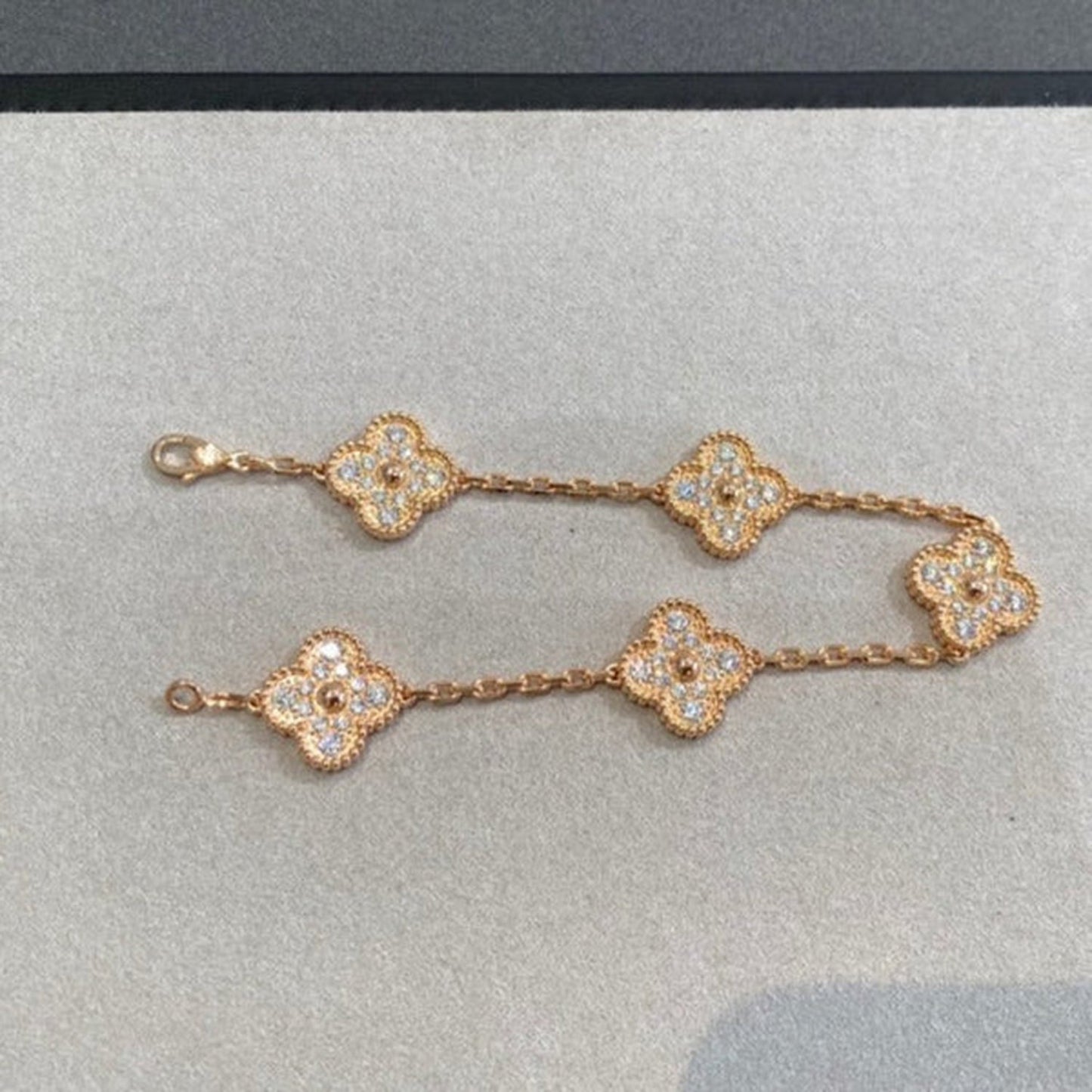 [ECHO ]CLOVER 5 MOTIFS  FULL DIAMOND BRACELET