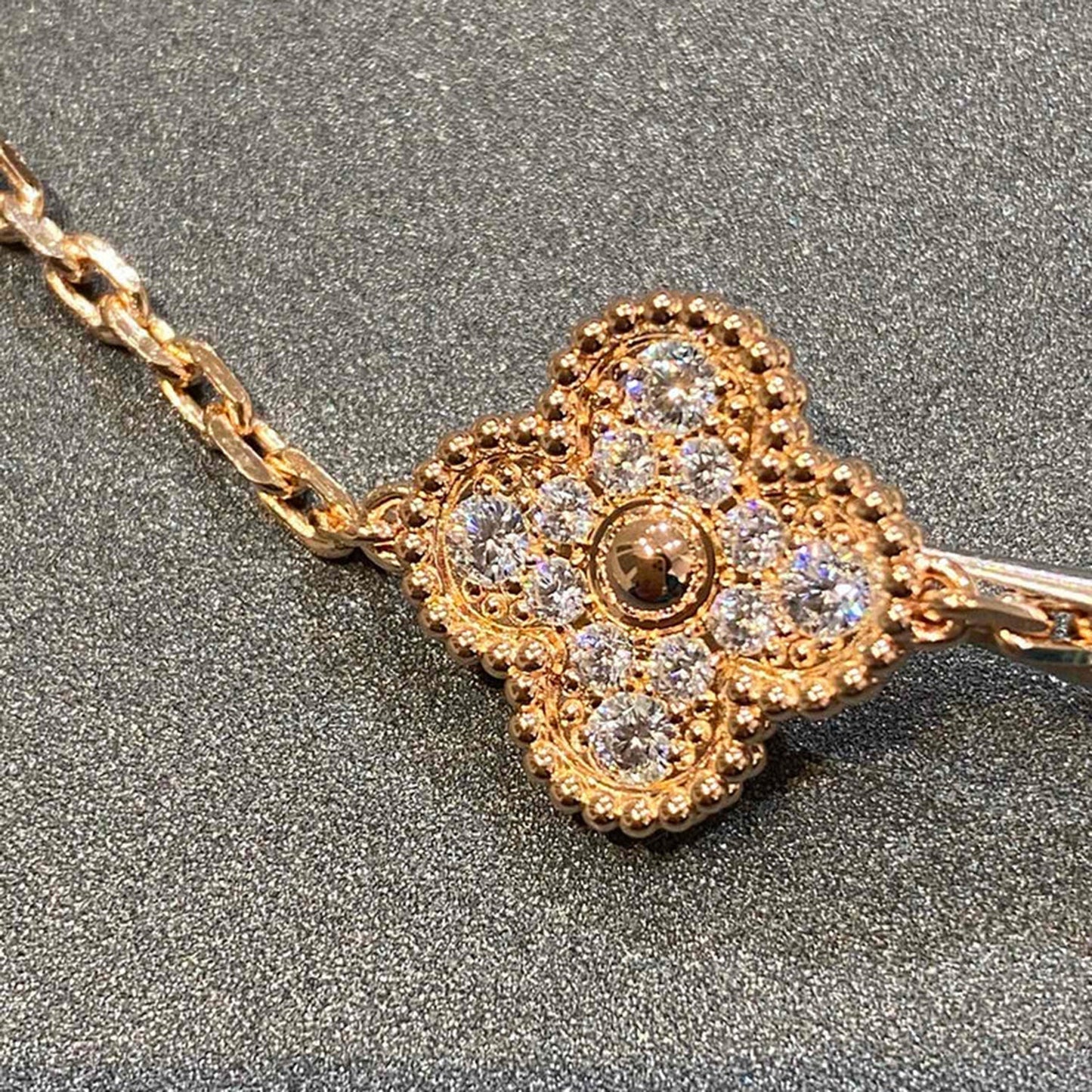[ECHO ]CLOVER 5 MOTIFS  FULL DIAMOND BRACELET