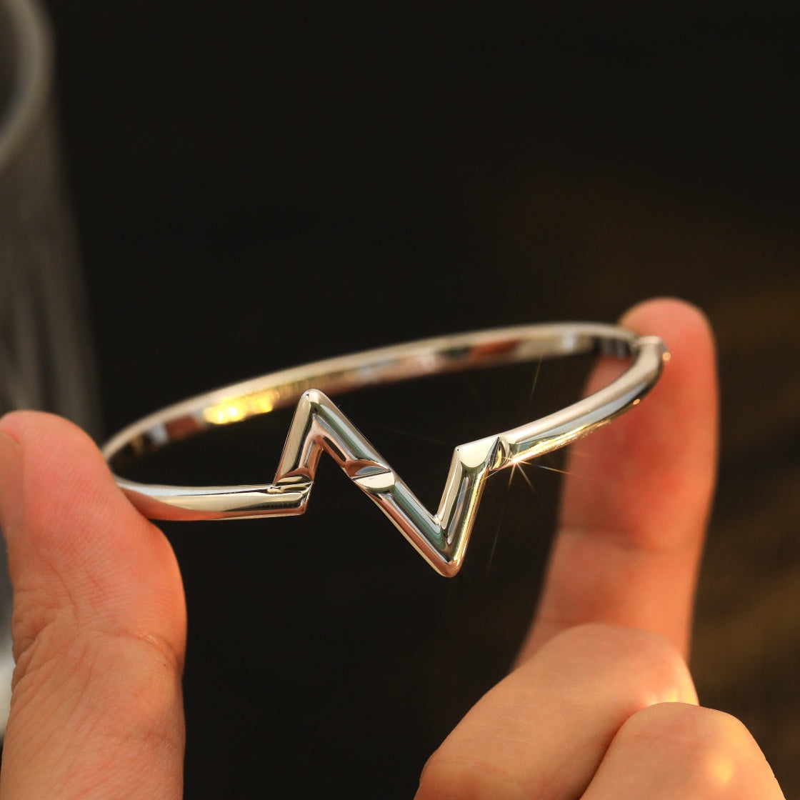 [ECHO ]VOLTE UPSITE DOWN BRACELET