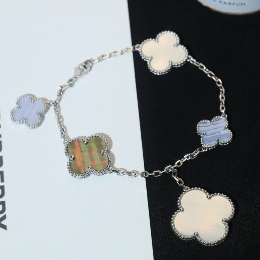 [ECHO ]CLOVER BRACELET 5 MOTIFS MOP CHALCEDONY SILVER