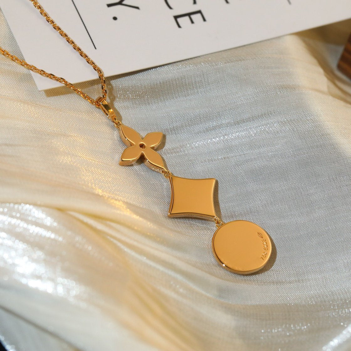 [ECHO ]STAR AND SUN DIAMOND PINK GOLD NECKLACE
